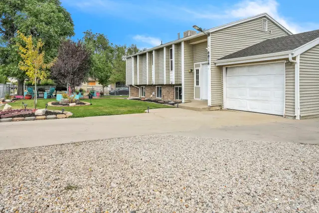 6828 W Copperhill Dr, West Valley City, UT 84128 - #2