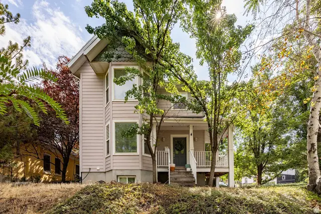 550 N 200 W, Salt Lake City, UT 84103 - #1