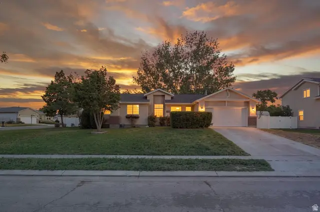 8434 S Windmill Dr, West Jordan, UT 84081 - #1