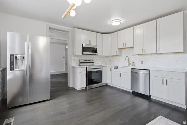 595 E 900 N, Lehi, UT 84043 - #3
