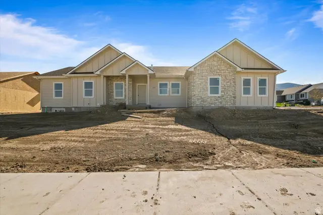108 N 900 E, Hyde Park, UT 84318 - #1
