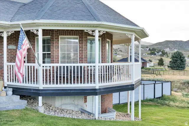 14656 S Rose Creek Ln W, Herriman, UT 84096 - #3