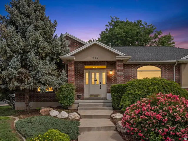 732 W 2300 S, Syracuse, UT 84075 - #3