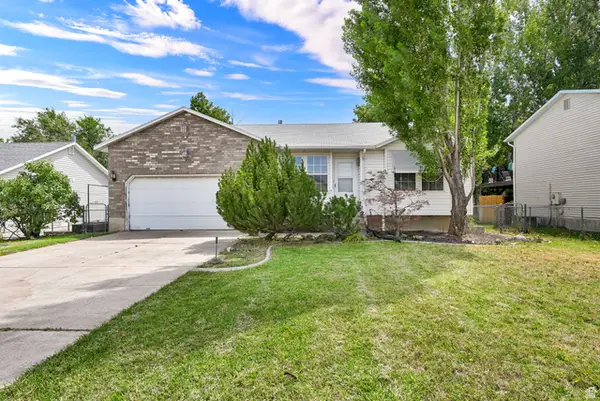 936 N 750 W, Clinton, UT 84015
