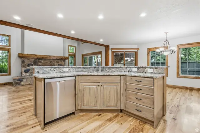 3160 E Old Ridge Cir S, Cottonwood Heights, UT 84121 - #2