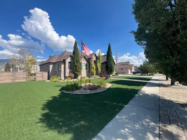 5352 N Horseshoe Dr, Stansbury Park, UT 84074 - #2