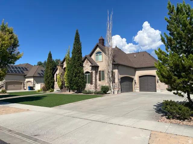 5352 N Horseshoe Dr, Stansbury Park, UT 84074 - #3