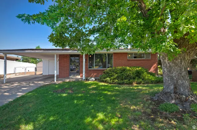 542 W 5225 S, Washington Terrace, UT 84405 - #2