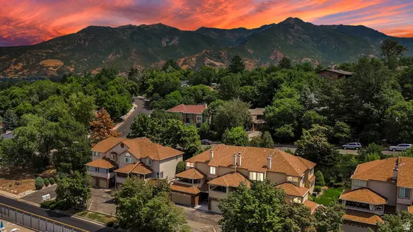 5822 S Club View Lane Ln, South Ogden, UT 84405