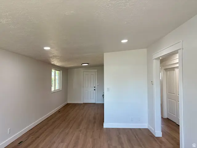 656 E 1050 N, Ogden, UT 84404 - #3