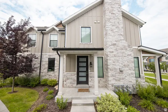 1404 E Rustic Wood Ct, Sandy, UT 84092 - #3