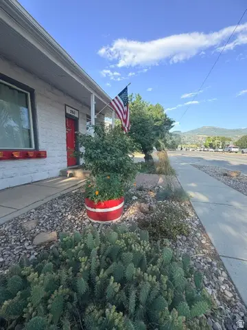 260 W 400 N, Bountiful, UT 84010