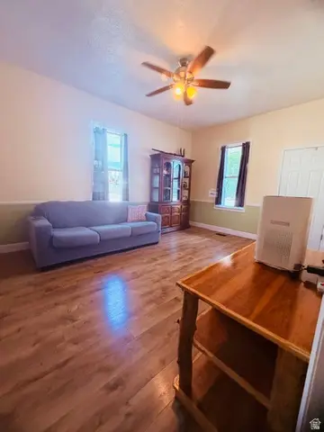 260 W 400 N, Bountiful, UT 84010 - #3