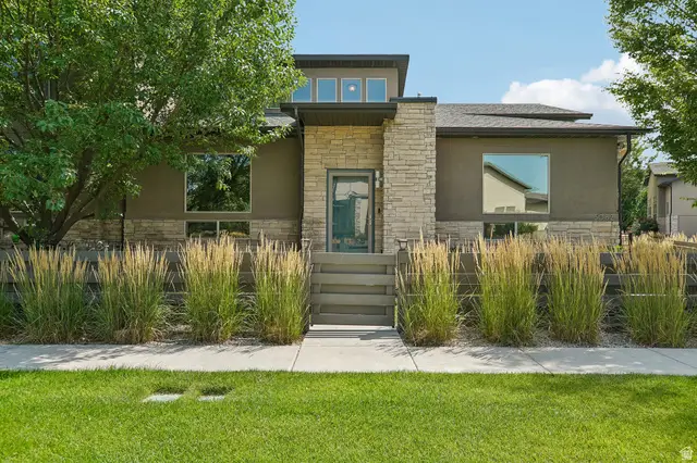 5082 W 7980 S, West Jordan, UT 84081 - #1