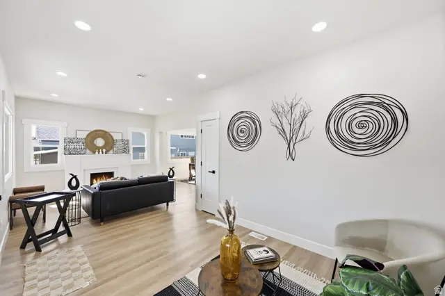 313 E 800 S, Salt Lake City, UT 84111 - #3
