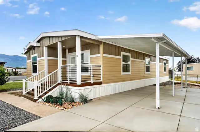 1500 N Angel St E #12, Layton, UT 84041 - #2
