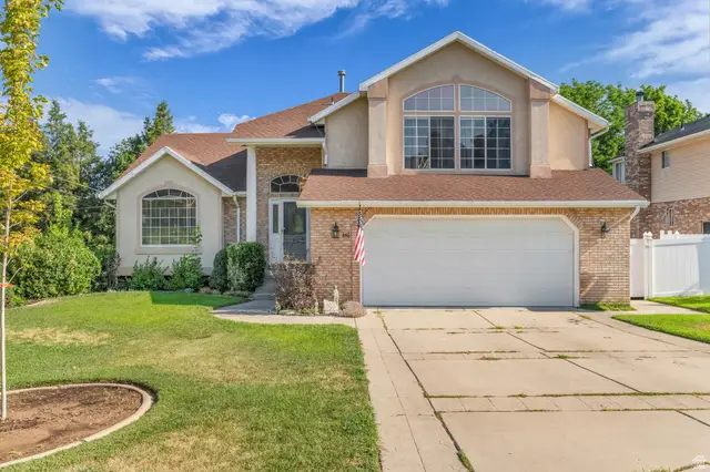 846 E Holroyd Dr S, South Ogden, UT 84403 - #1
