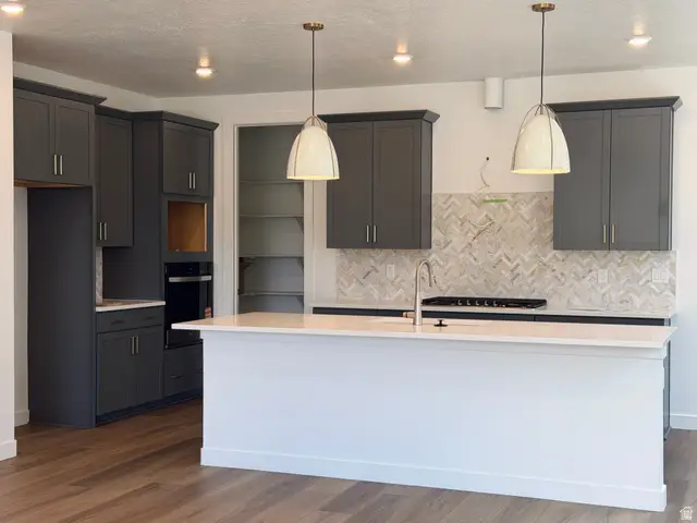 557 E Rimrock Ln, Heber City, UT 84032 - #2