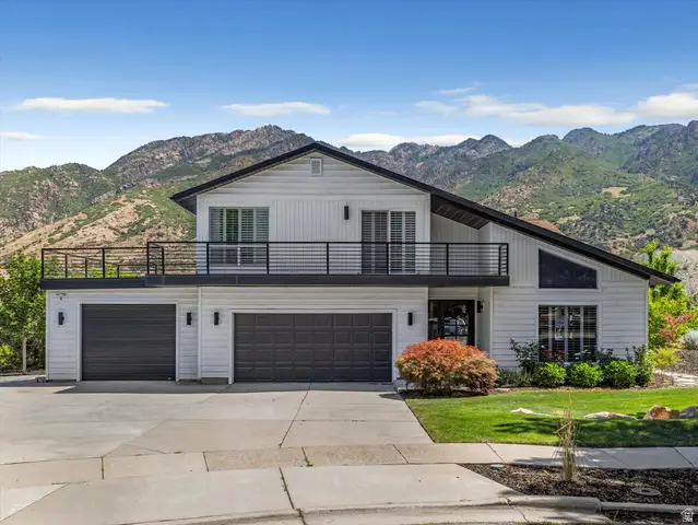 6807 S Pine Rock Cir E, Cottonwood Heights, UT 84121 - #3