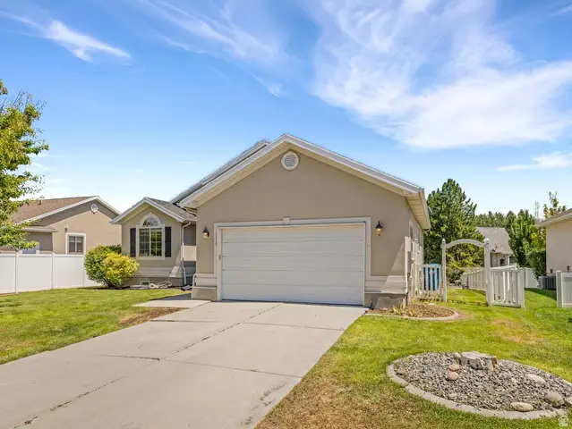 1112 S Topaz Rd E, Saratoga Springs, UT 84045 - #3