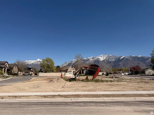 10972 S Brand Ln E #1, Sandy, UT 84070 - #3