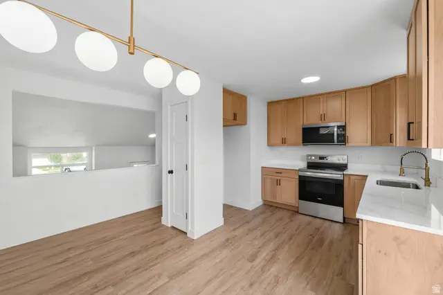 1965 W Black Angus Dr, Salt Lake City, UT 84116 - #2