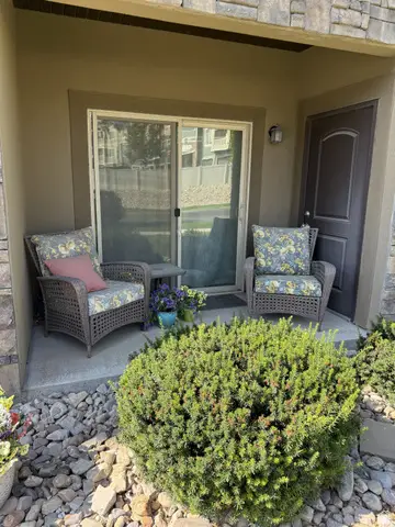 157 E Jordan Blvd #302, Saratoga Springs, UT 84045 - #2