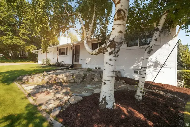 3212 Mount Lomond Dr, Ogden, UT 84414 - #3