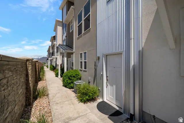 898 S 2560 E, Spanish Fork, UT 84660 - #2