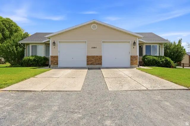 1884 E Shepard Ln, Lake Point, UT 84074 - #1