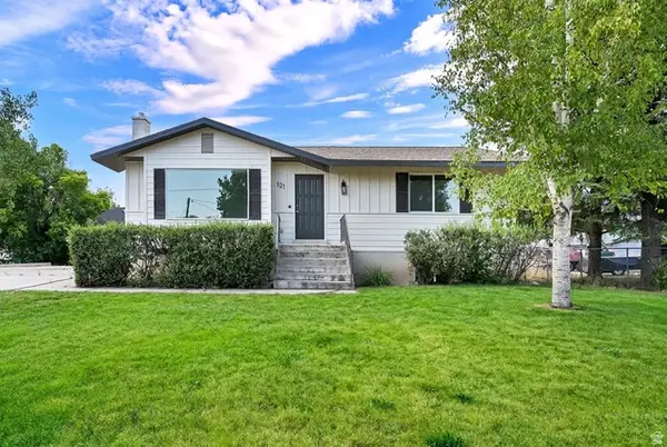 121 E 100 S, Smithfield, UT 84335
