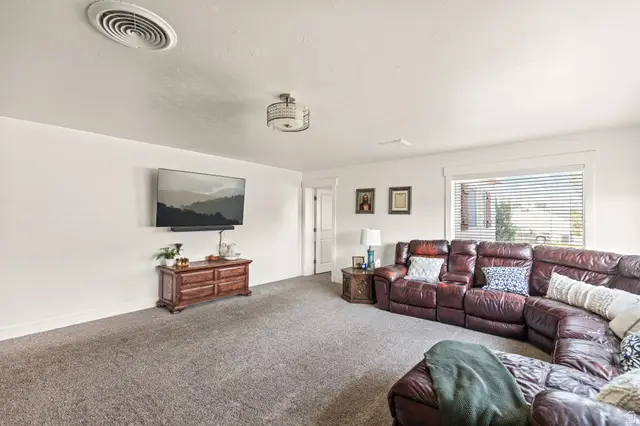 254 E 300 S, Gunnison, UT 84634 - #2