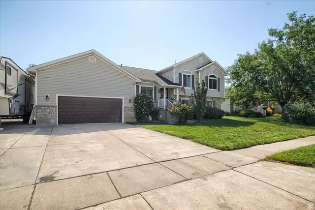 2003 S 1840 W, Syracuse, UT 84075 - #2