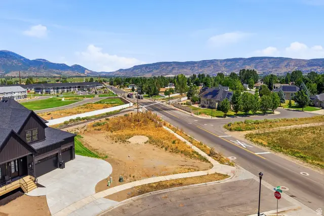 1138 S Lauren Ln #1, Heber City, UT 84032 - #3
