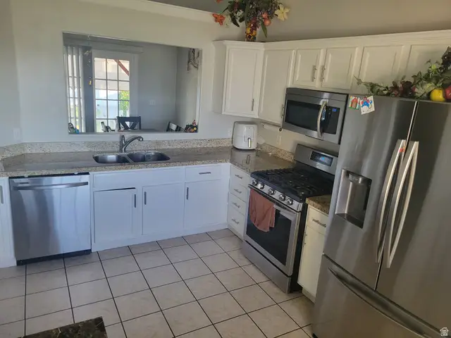 4241 W 5250 S, Roy, UT 84067 - #2