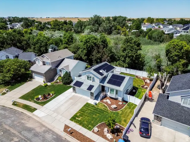 918 W 4150 S, Riverdale, UT 84405 - #2