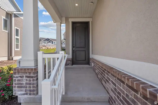 1048 N Wayne Dr, Saratoga Springs, UT 84045 - #3