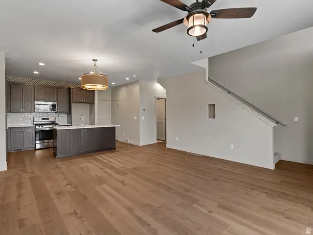 763 E 975 N, Layton, UT 84041 - #2