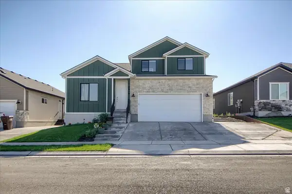 7958 N Bristlecone Rd W, Eagle Mountain, UT 84005