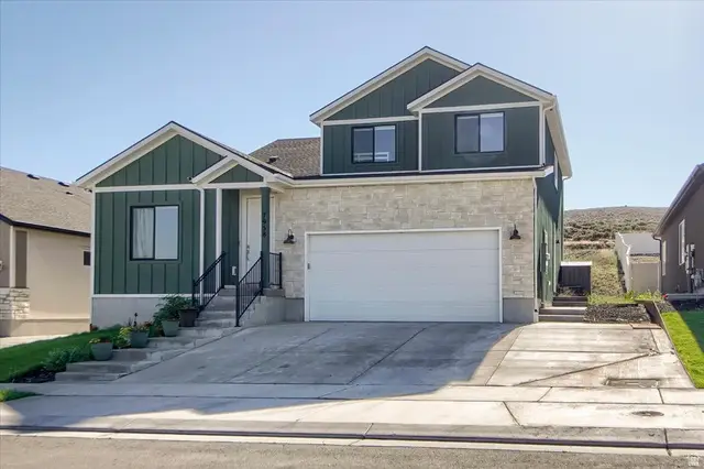 7958 N Bristlecone Rd W, Eagle Mountain, UT 84005 - #2