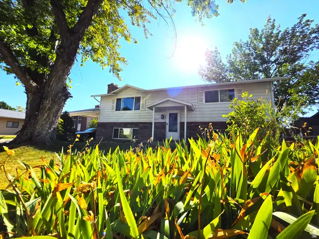 6051 S 2900 W, Roy, UT 84067 - #1
