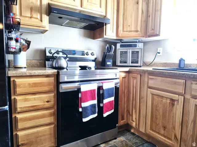 6051 S 2900 W, Roy, UT 84067 - #2