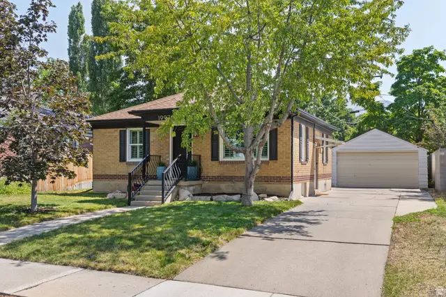 1997 S Imperial St E, Salt Lake City, UT 84105 - #2