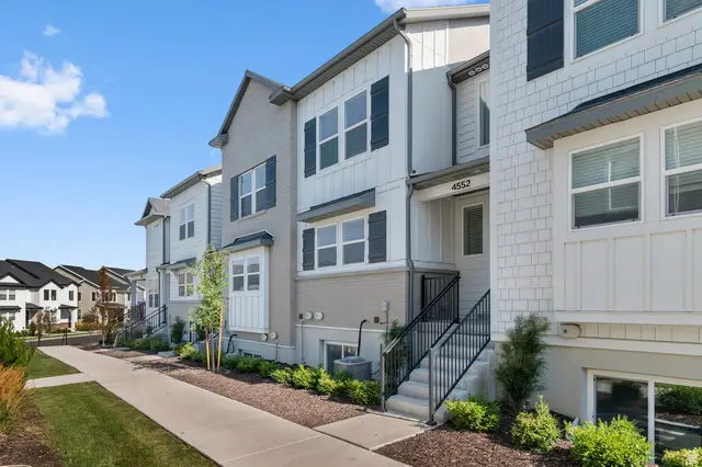 4552 W Parkes Peak Ln, Herriman, UT 84096 - #1