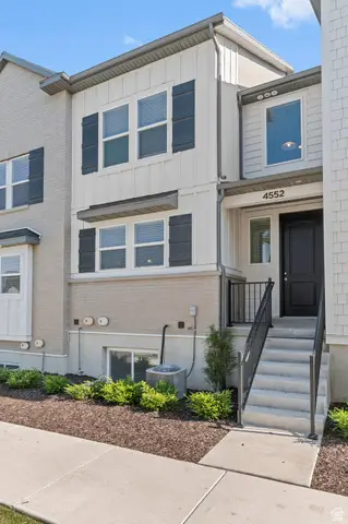 4552 W Parkes Peak Ln, Herriman, UT 84096 - #3