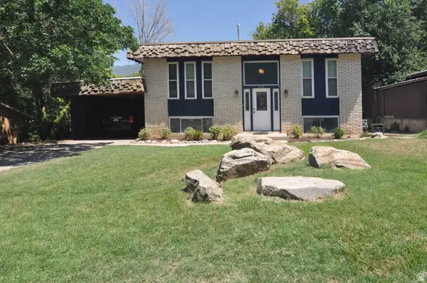 4760 Burch Creek Dr, South Ogden, UT 84403