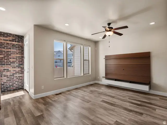 5257 W Cranford St, Herriman, UT 84096 - #3