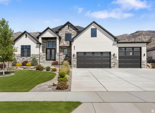 692 E Mountain Rd. N, North Ogden, UT 84414 - #2