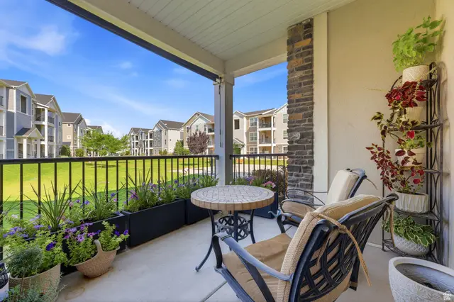 631 N Sun Peak Dr, Vineyard, UT 84059 - #3