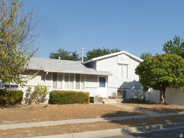 6113 S 2795 W, Taylorsville, UT 84129